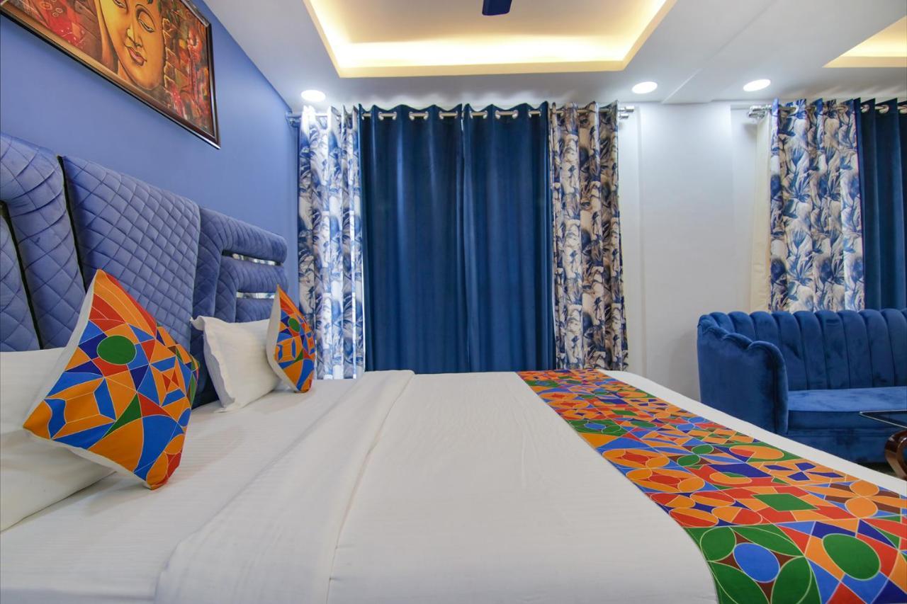 Fabhotel Satyam International Noida Exterior foto