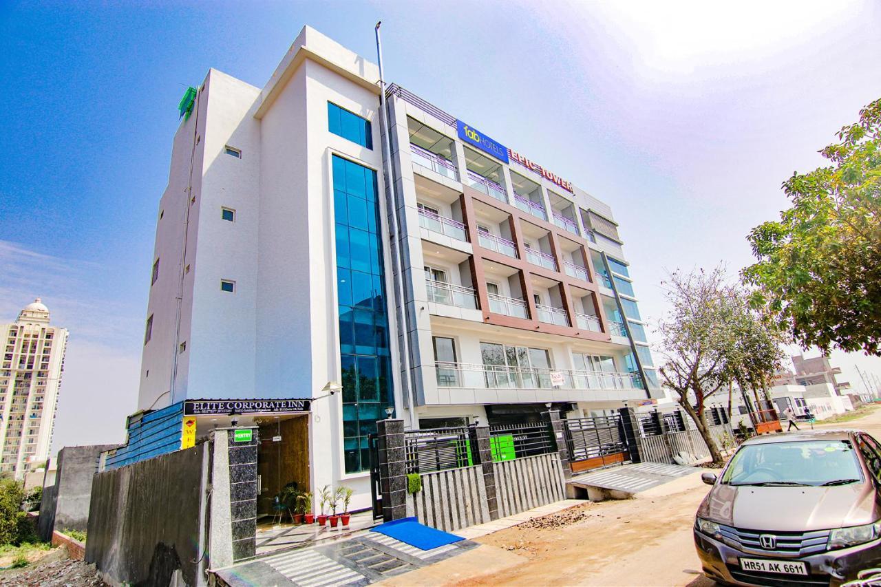 Fabhotel Satyam International Noida Exterior foto