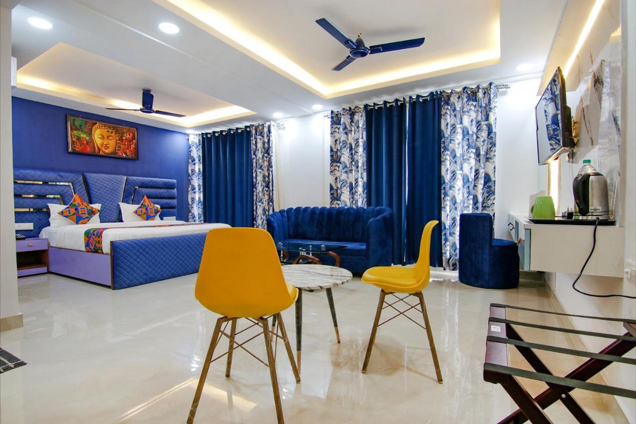 Fabhotel Satyam International Noida Exterior foto